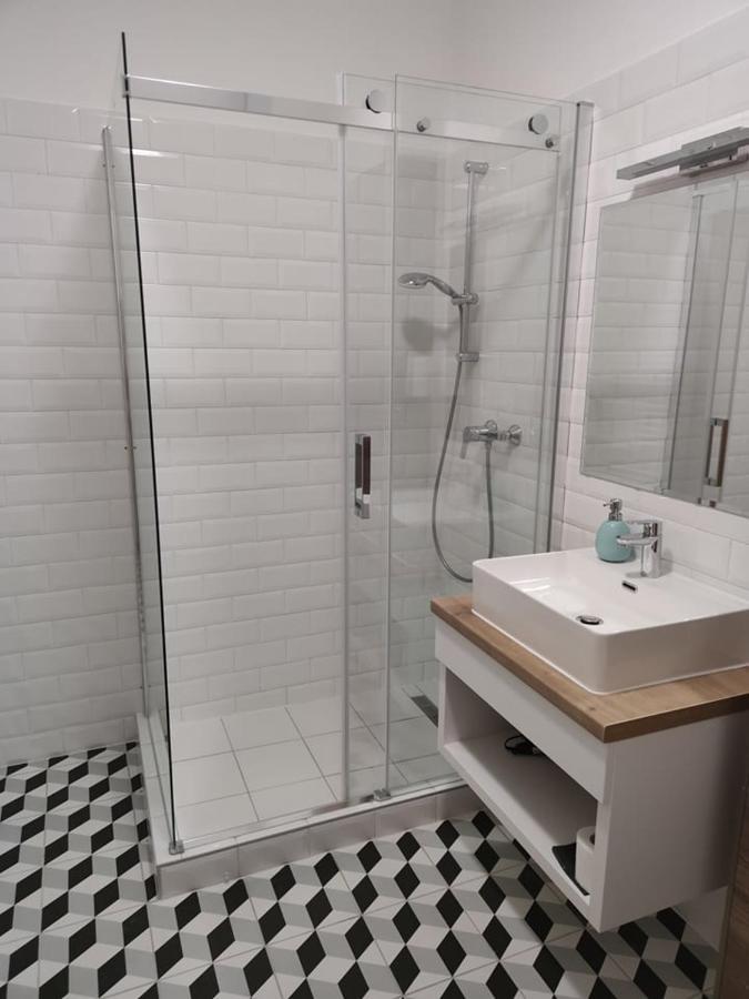 Andromeda Apartman Sárvár Екстериор снимка